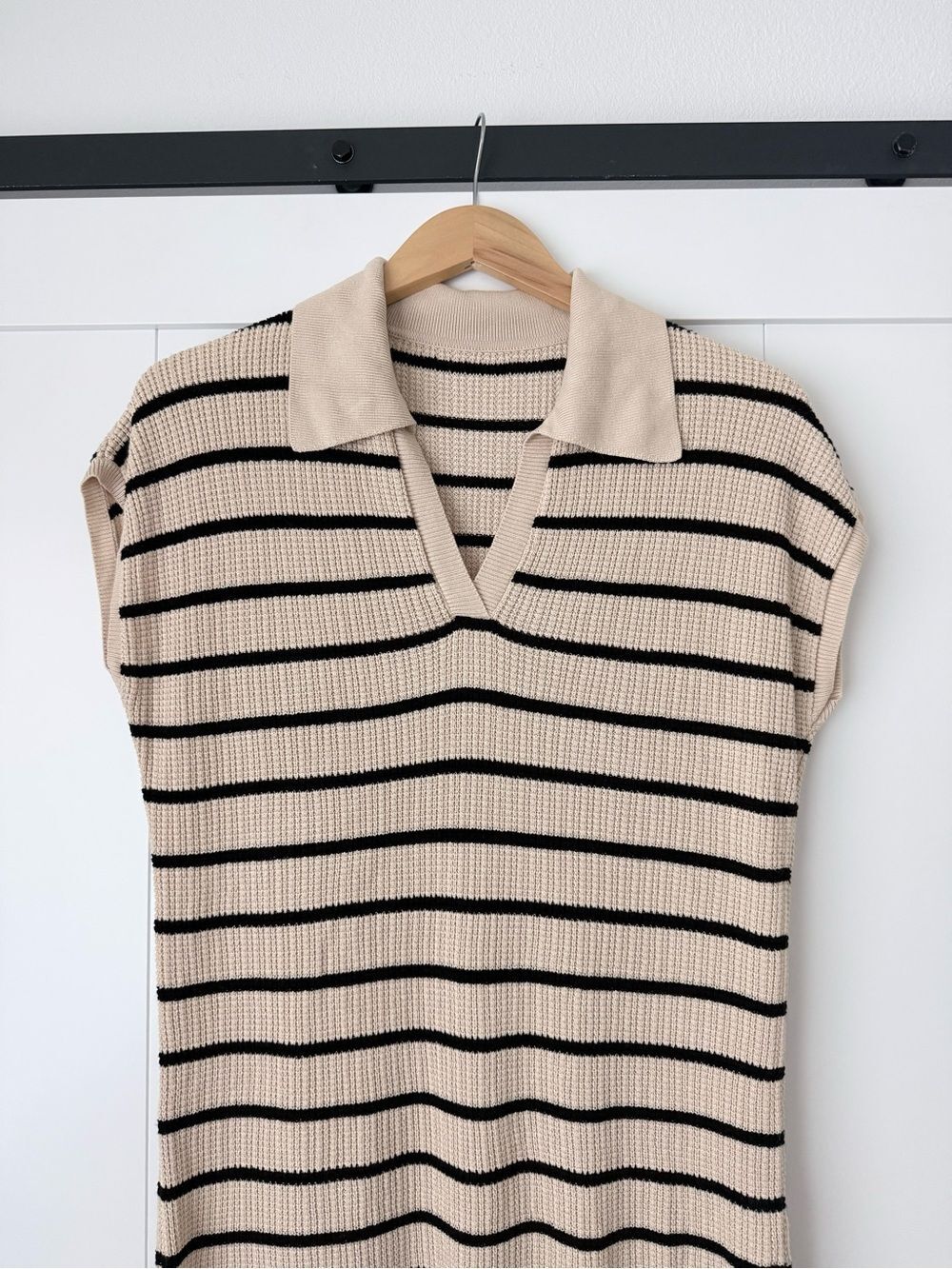 Striped Crochet Knit Polo Midi Dress Sz M Beige Black Slit Beach Summer Preppy - Picture 12 of 14